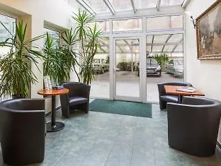 Szálloda Augustus Et Otto 4*