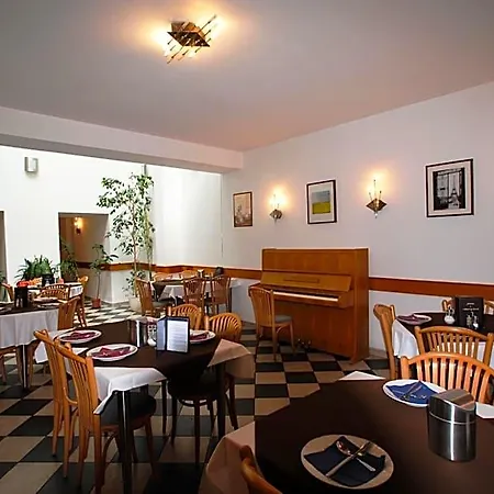 Augustus Et Otto Hotel