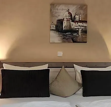 Hotel Augustus Et Otto Prag