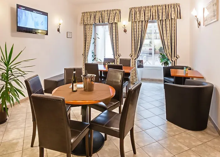 Hotel Augustus Et Otto 4*