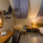 Augustus Et Otto Hotel 4*