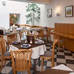 Augustus Et Otto 4* Prague
